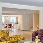 Villa Ema