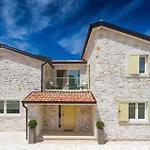 Villa Ema