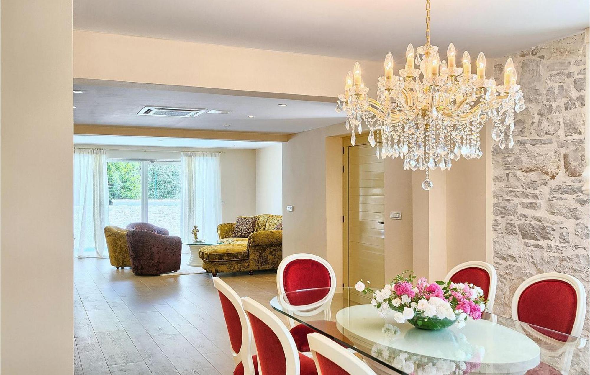 Ferienhaus Ema *