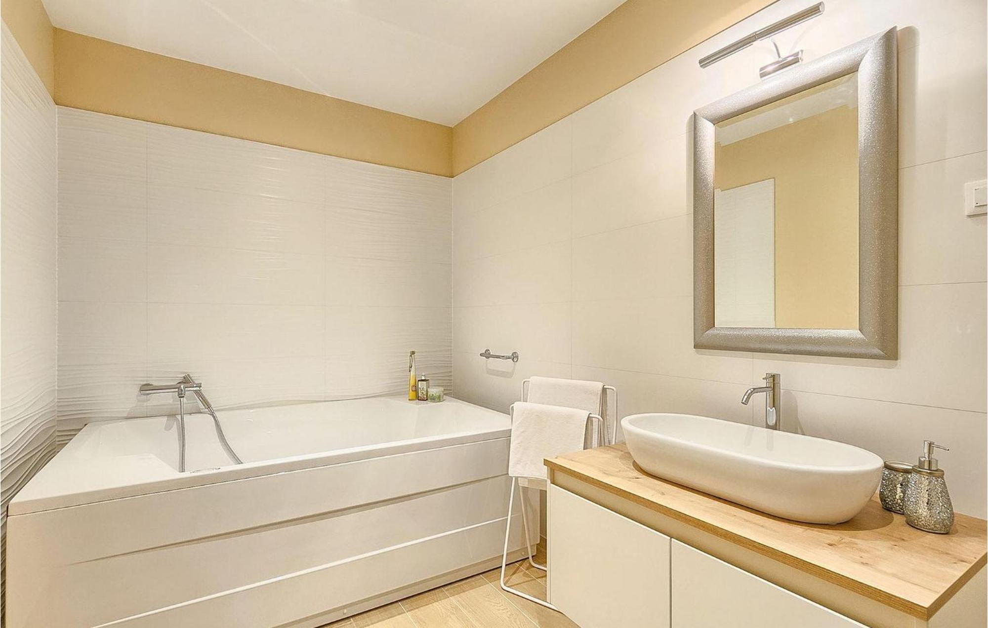 Ema Holiday home